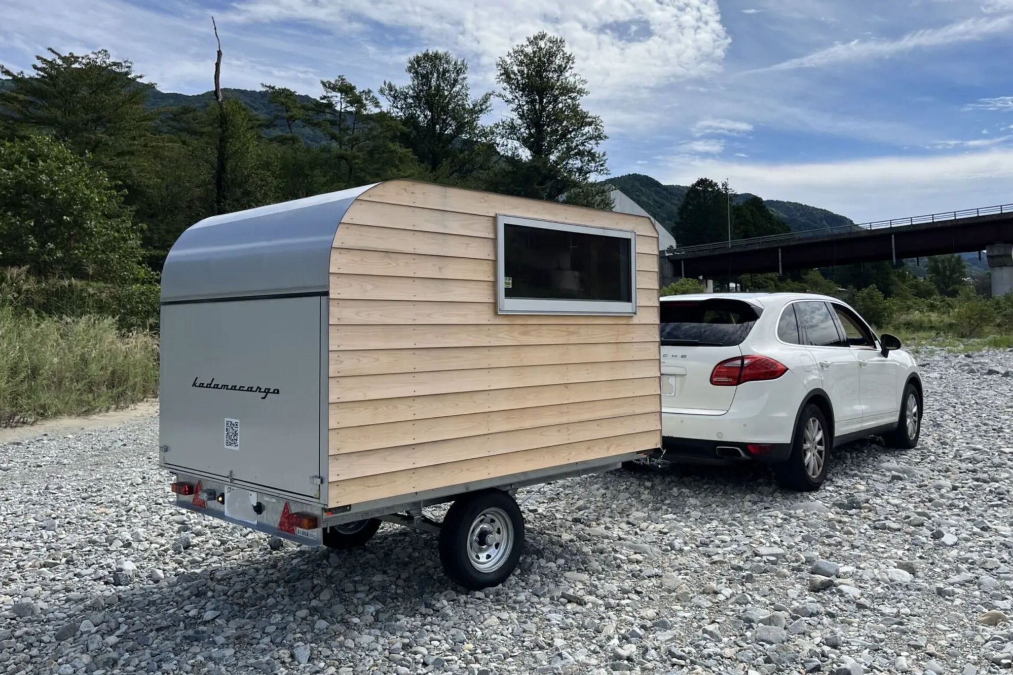 トレーラーハウス 小屋 キャンプ サウナ 木製 檜 ヒノキ けん引免許不要 アウトドア 別荘