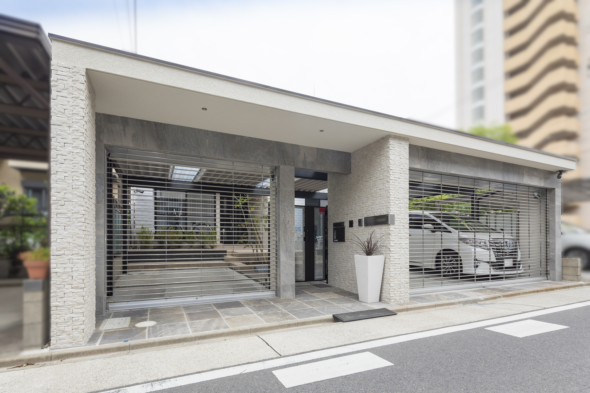 特注オリジナルゲート フィットゲート FITゲート オリジナルデザイン 特注 門周り シャッターゲート 高級感 シャッター ガレージ 新築外構 外構 エクステリア 愛知県 名古屋市