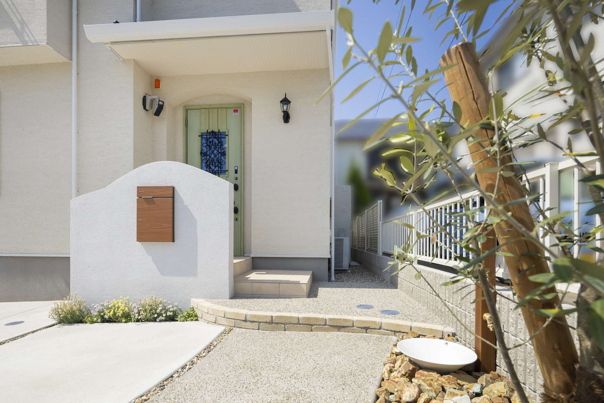 新築外構 外構デザイン エクステリア おしゃれ かわいい おすすめ 口コミ 三井ホーム 大人かわいい 愛知県 名古屋市