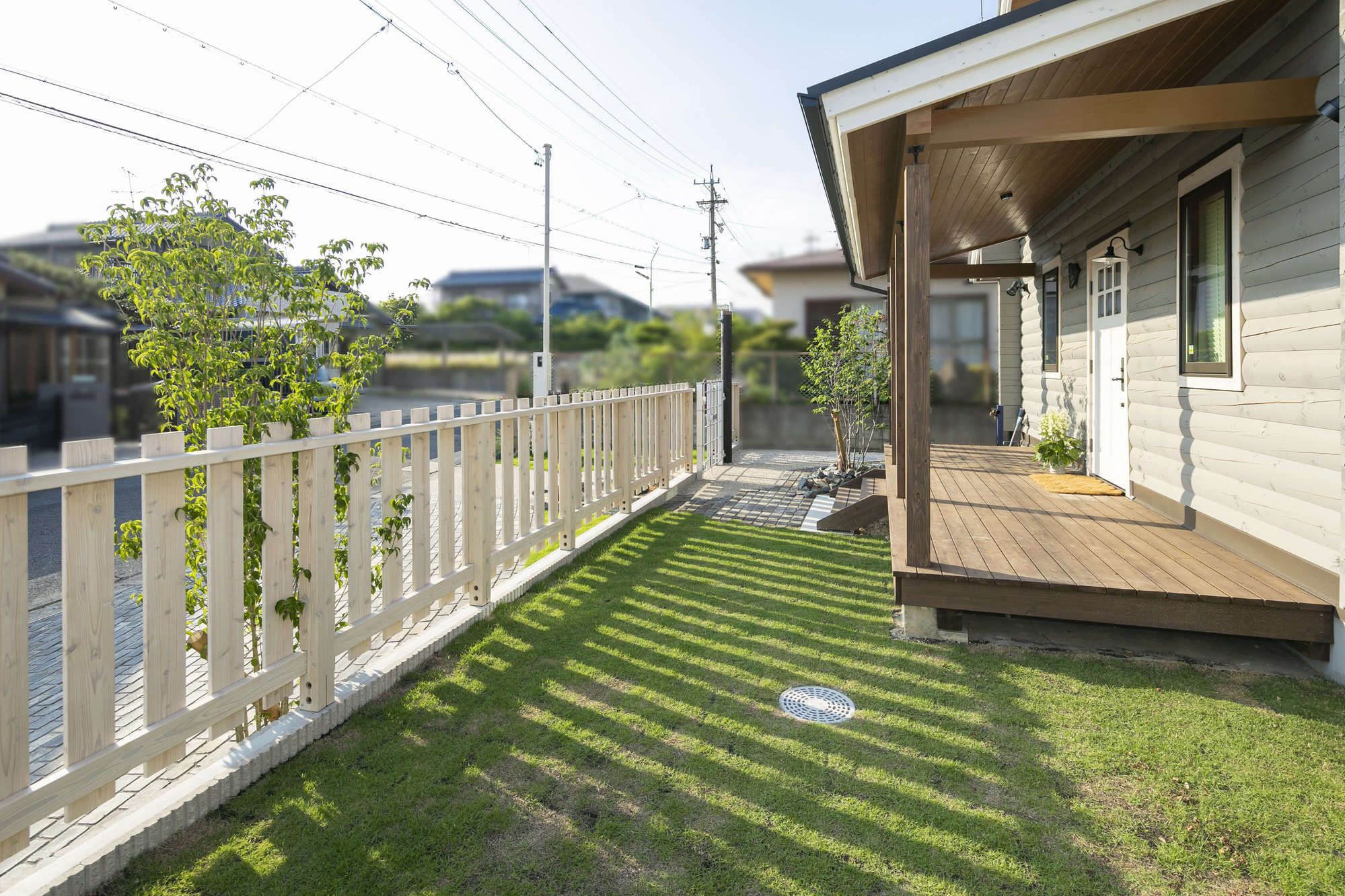 アールシーコア 自然石 ナチュラル 新築 カントリー 外構 愛知県 名古屋市 おしゃれ かわいい 天然木 古煉瓦