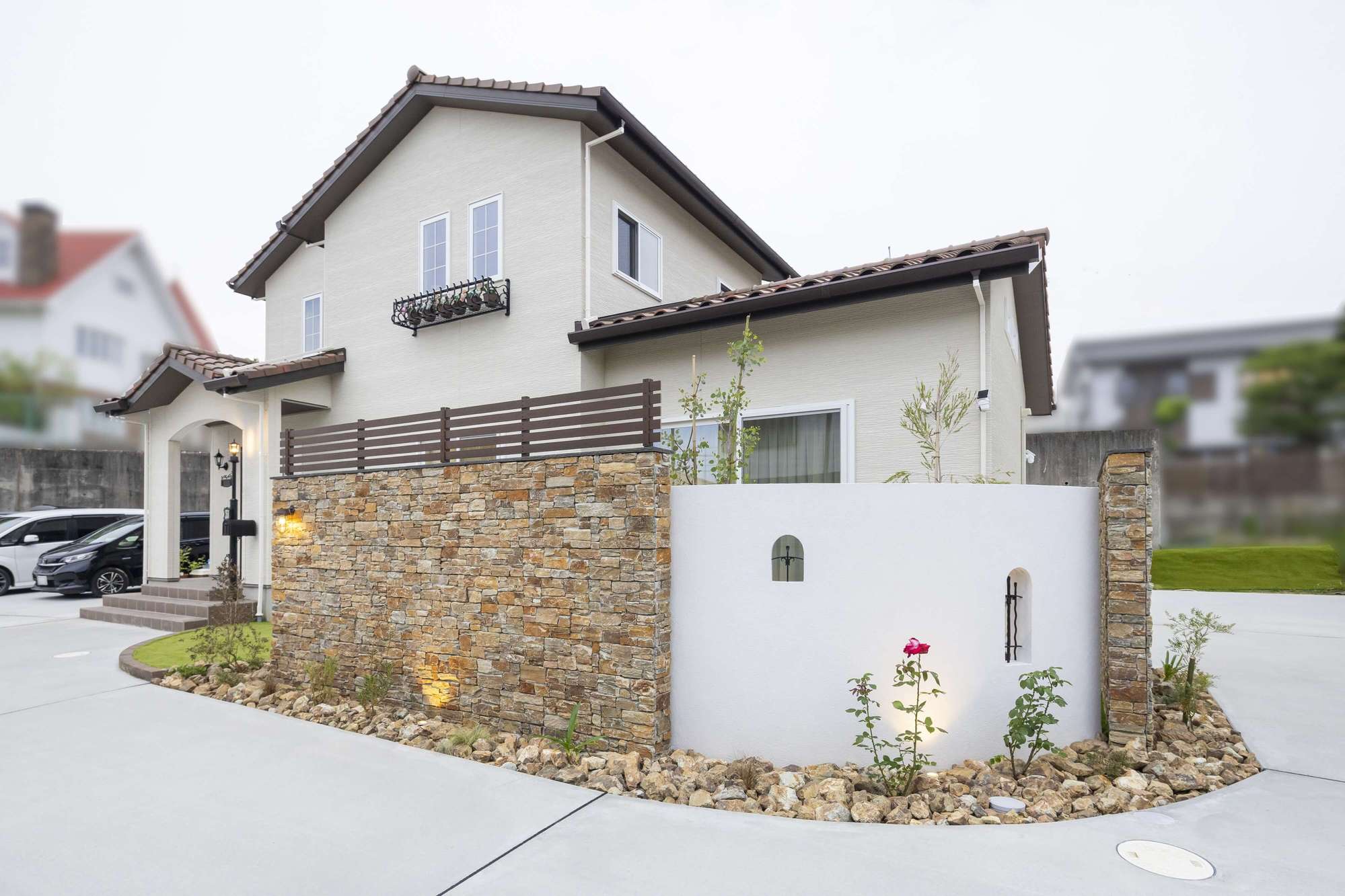 愛知県 豊明市 名古屋市 外構 新築外構 エクステリア ガーデン 庭工事 プロヴァンス風 おしゃれ かわいい デザイン