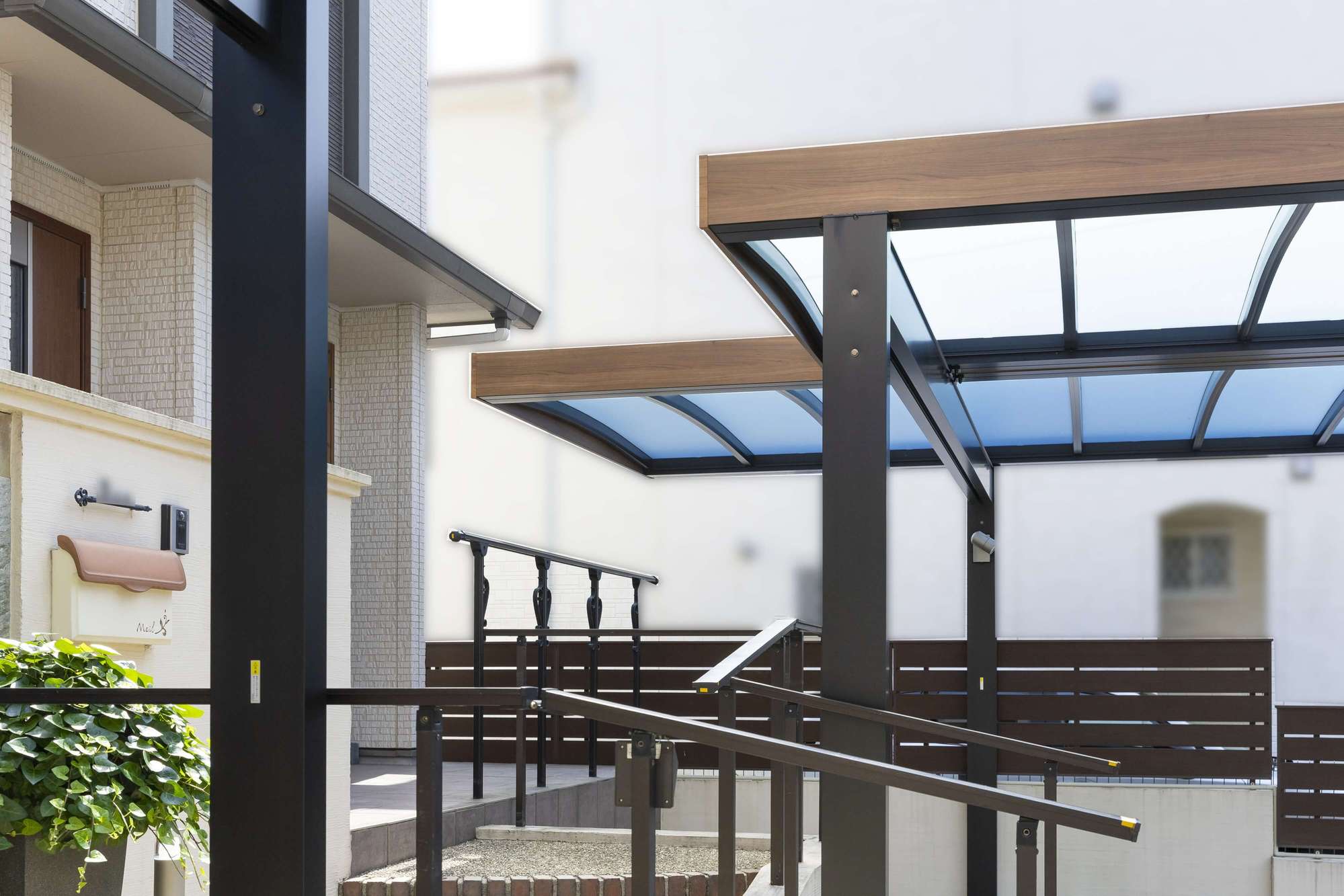 愛知県 名古屋市 リフォーム 外構 リフォーム外構 カーポート エクステリア おしゃれ 高級感 三協アルミ アゼスト デザイン