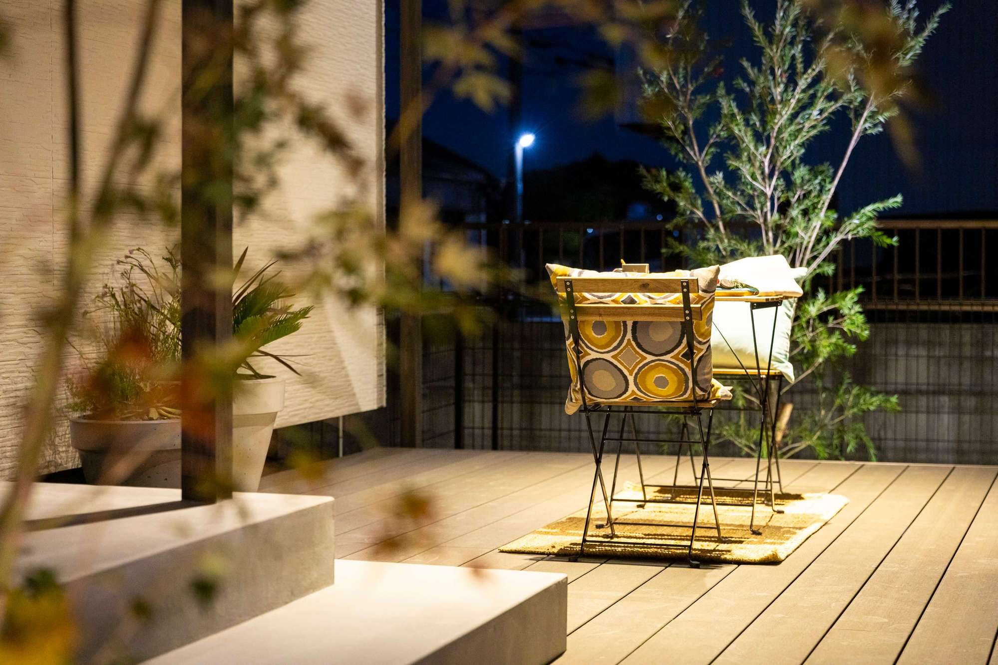 愛知県 新築外構 施工例 リゾート 外構 ガーデン トレーラーハウス レンタルスペース 別荘 パーゴラ ウッドデッキ おしゃれ ガーデンデザイン