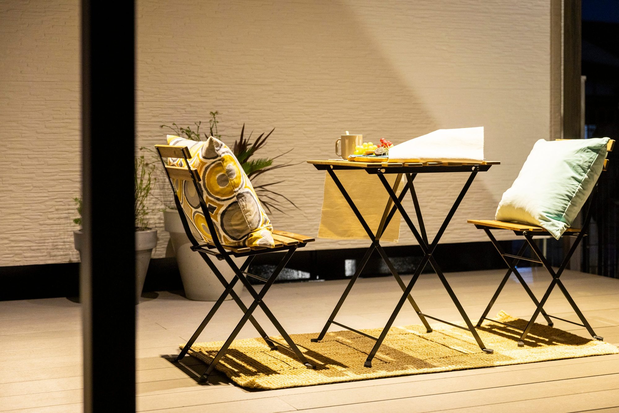 愛知県 新築外構 施工例 リゾート 外構 ガーデン トレーラーハウス レンタルスペース 別荘 パーゴラ ウッドデッキ おしゃれ ガーデンデザイン