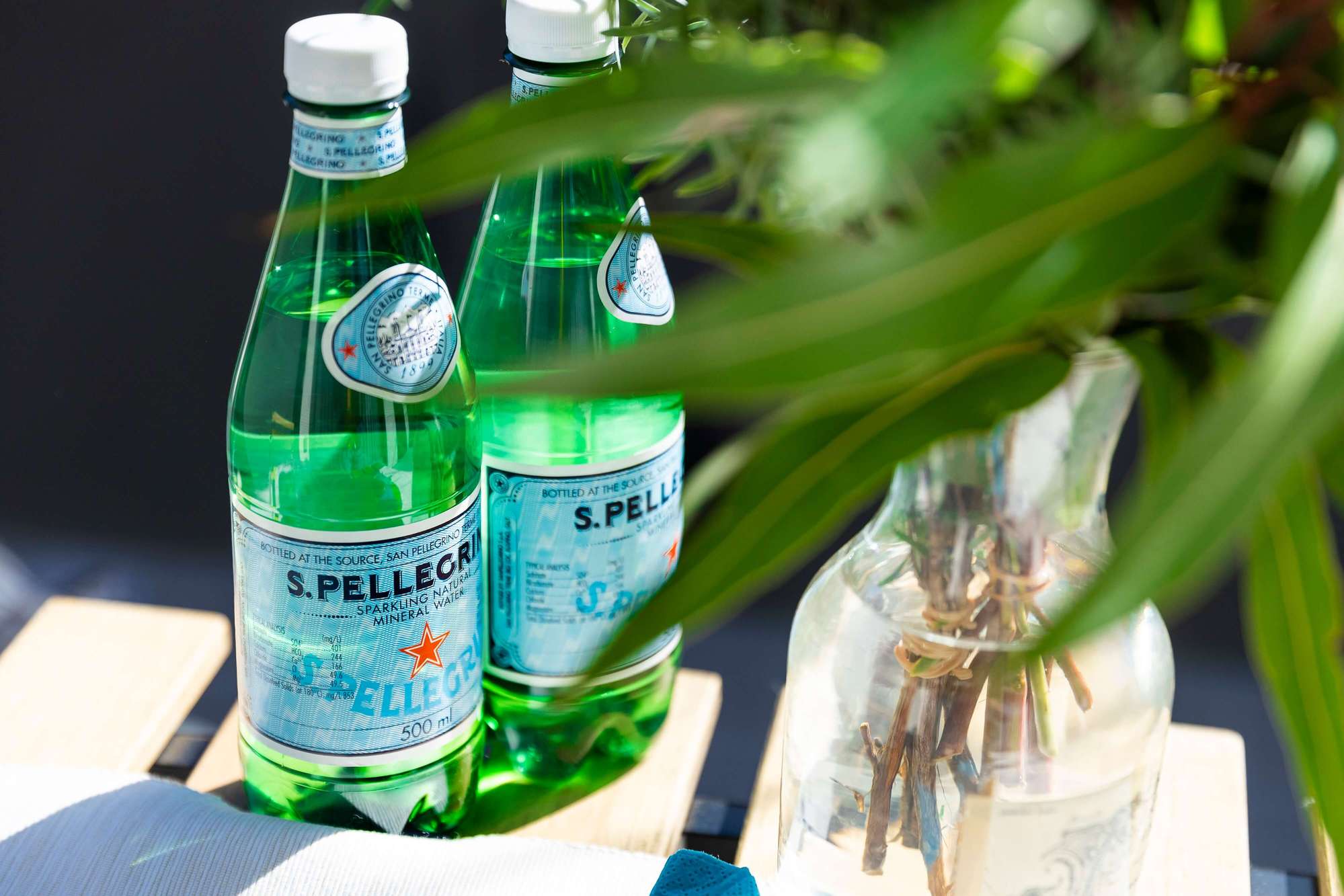 リフォーム リフォーム外構 外構リフォーム 愛知県 名古屋市 刈谷市 ガーデンデザイン ガーデンリビング ガーデンリフォーム カーポート おしゃれ かっこいい 高級感 タイルテラス ガーデンリビング