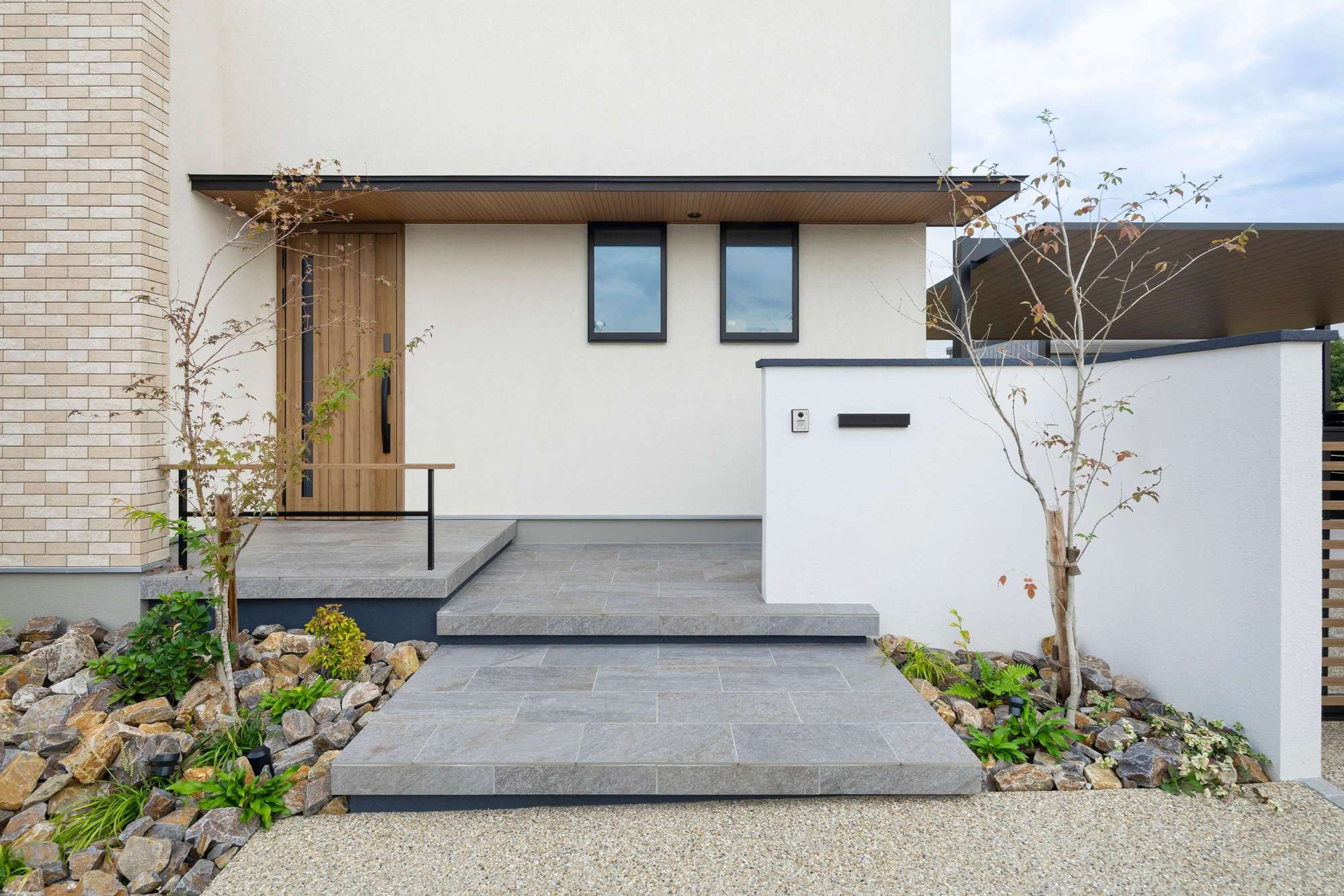 住友林業 新築外構 エクステリア 外構 デザイン ガーデンデザイン おしゃれ かっこいい ナチュラルモダン カーポート カーゲート 愛知県 名古屋市