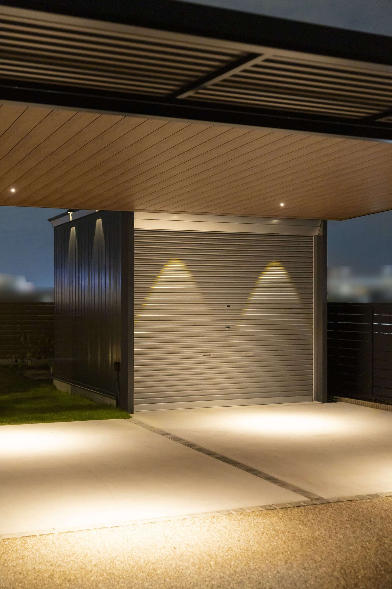 住友林業 新築外構 エクステリア 外構 デザイン ガーデンデザイン おしゃれ かっこいい ナチュラルモダン カーポート カーゲート 愛知県 名古屋市 芝生 ウッドデッキ