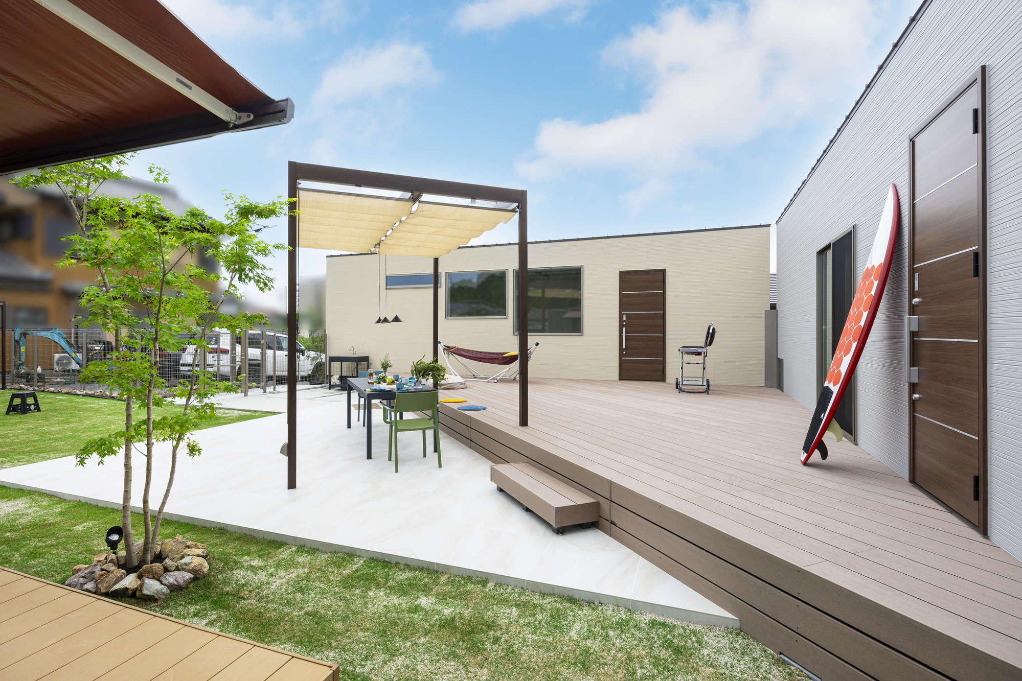 愛知県 名古屋市 南知多 リゾート 別荘 ドッグラン トレーラーハウス コンテナハウス ドッグガーデン ガーデンファニチャー パーゴラ ガーデンデザイン エクステリア