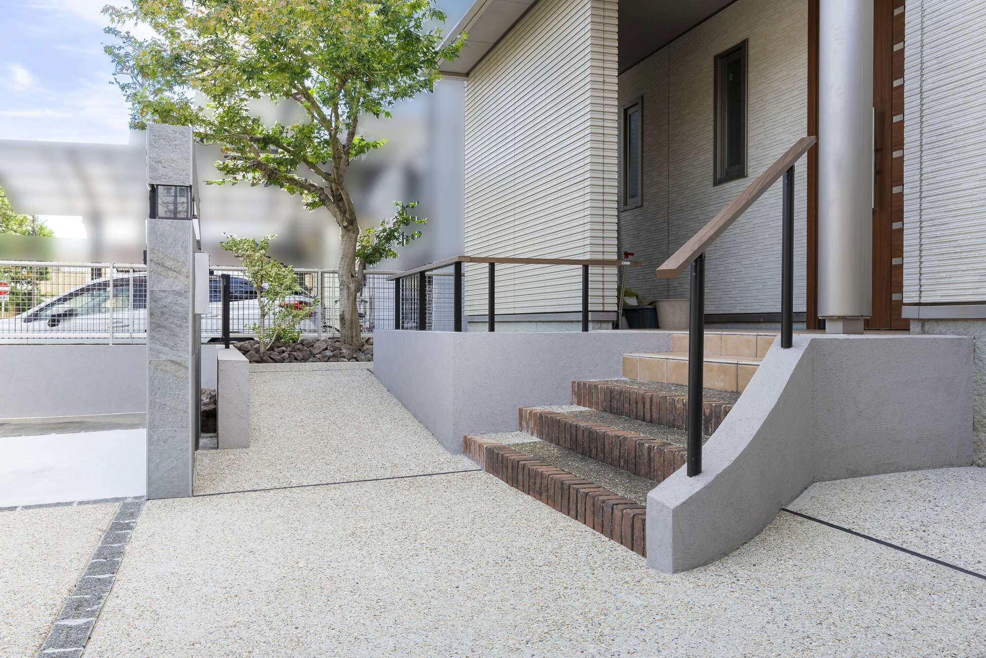 愛知県 名古屋市 外構 エクステリア リフォーム 駐車場 増設  スロープ 剪定 おしゃれ バリアフリー