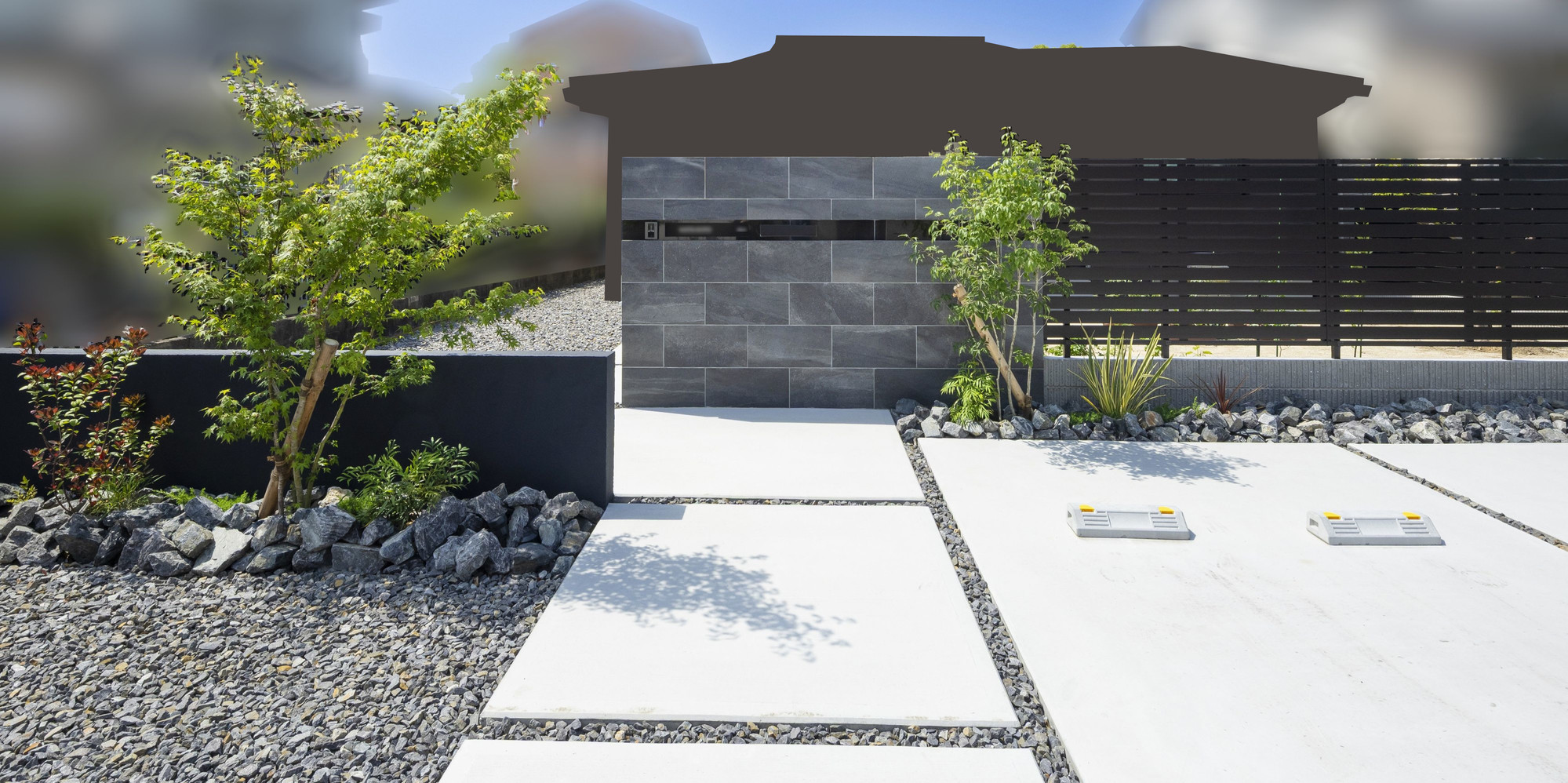 新築外構 シンプルモダン おしゃれ かっこいい 平屋住宅 アイ工務店 エクステリア 外構デザイン 愛知県 名古屋市 フェンス 目隠し おすすめ