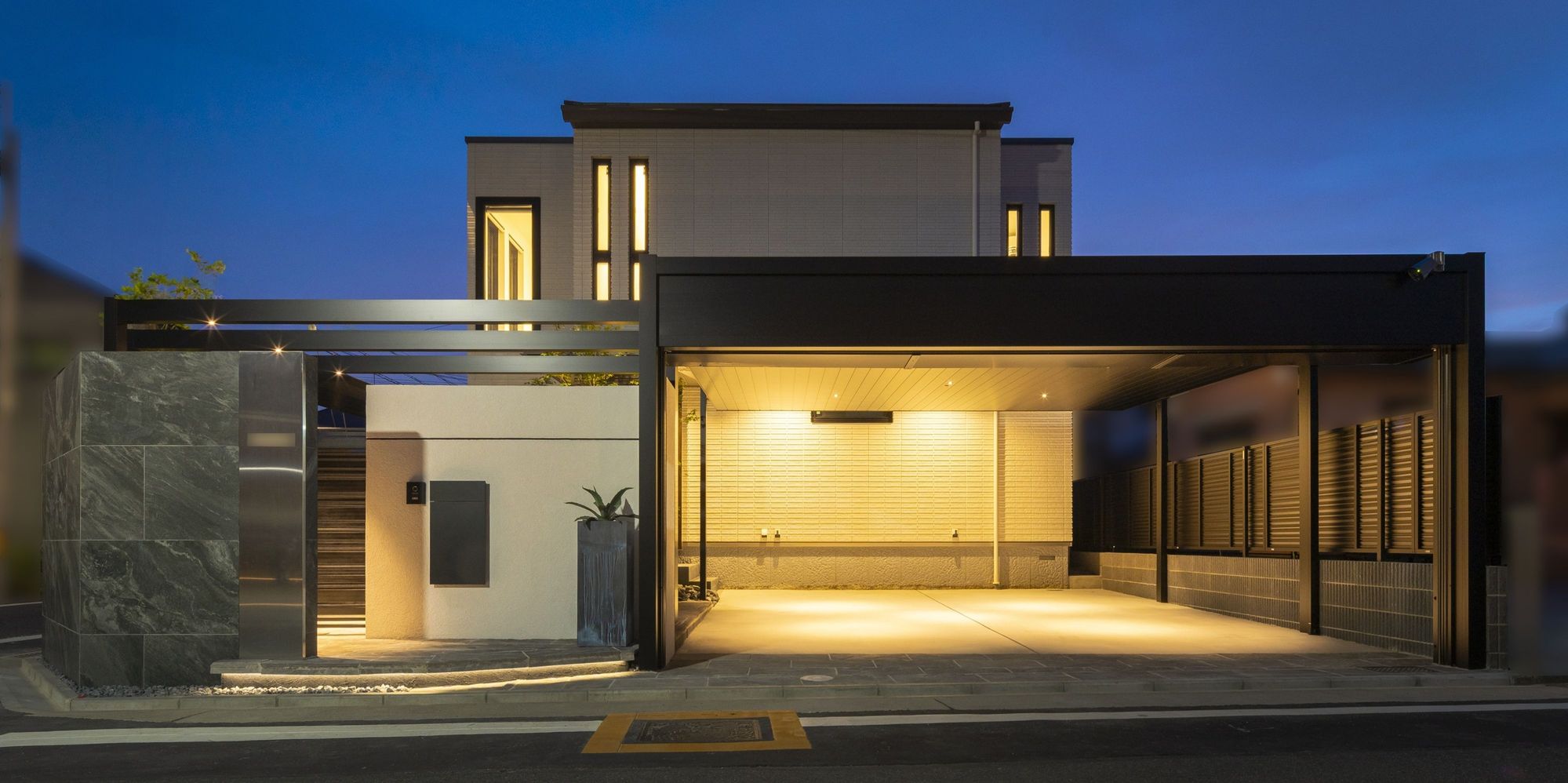 愛知県 名古屋市 新築外構 外構デザイン エクステリア シャッターゲート シャッター ガレージ おしゃれ 高級感 施工例