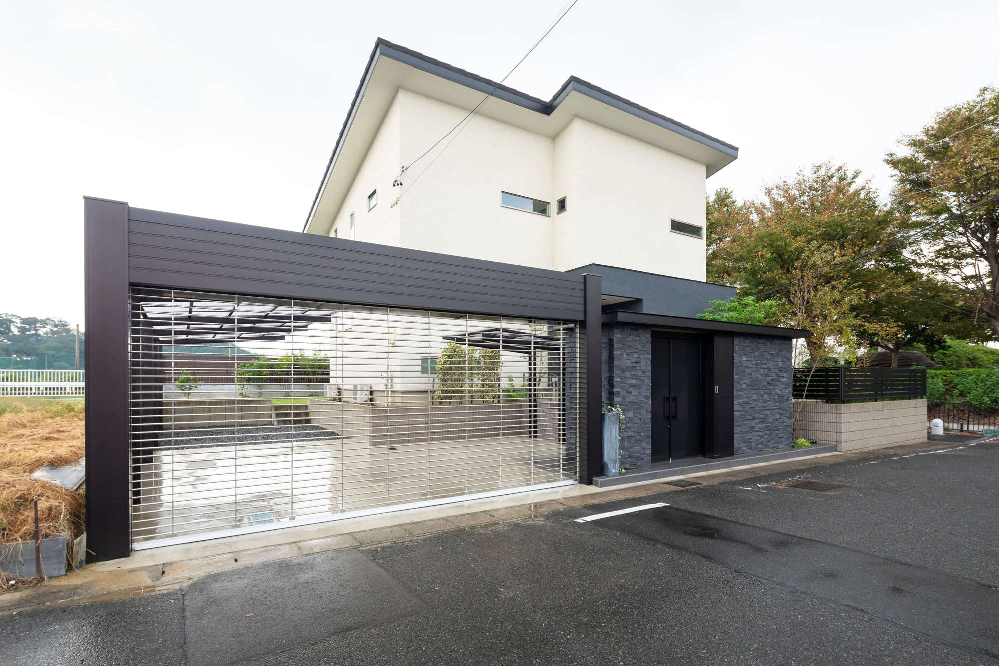 エクスティアラアーチ　シャッター　ゲート　外構　施工例　愛知県　三井ホーム